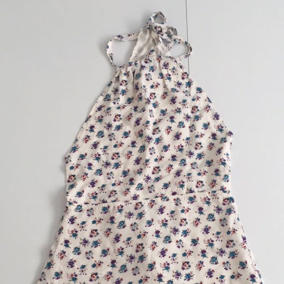 Stone Cold Fox Modest Petal Dress - Picture 4 of 5